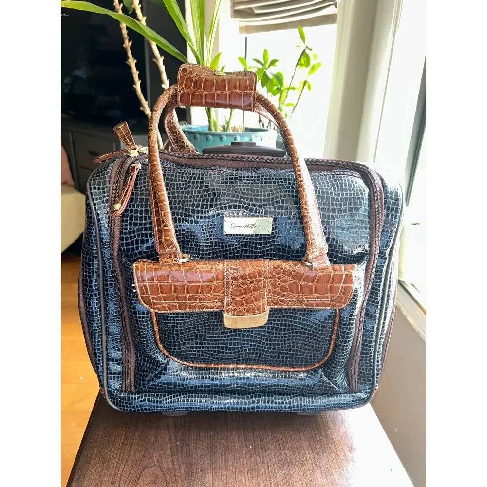 New Samantha Brown blue croc rolling carry-on luggage suitcase & toiletry bag